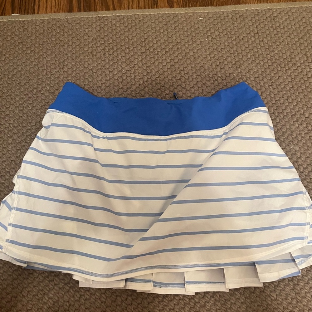 *RARE* BLUE LULU SKORT